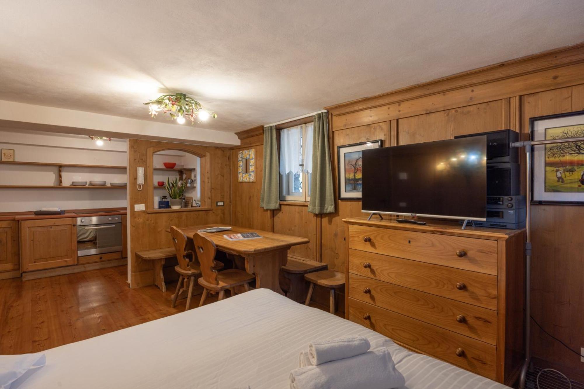 Faloria Studio Apartment Cortina d'Ampezzo Exterior photo